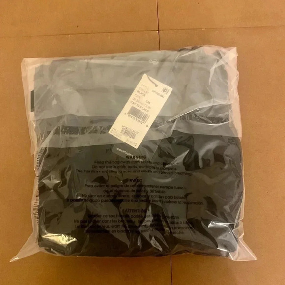 NWT ADRIANNA PAPELL LACE OVERLAY CUTOUT BACK SHEATH BLACK DRESS Size 6 - Picture 12 of 12